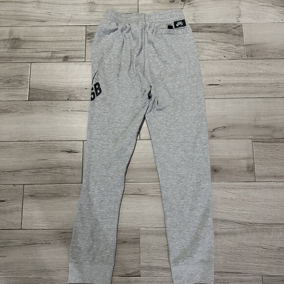 Nike SB Sweatpants Youth XL Gray Skateboarding Joggers 13-15 YRS Kids Logo - Picture 2 of 7